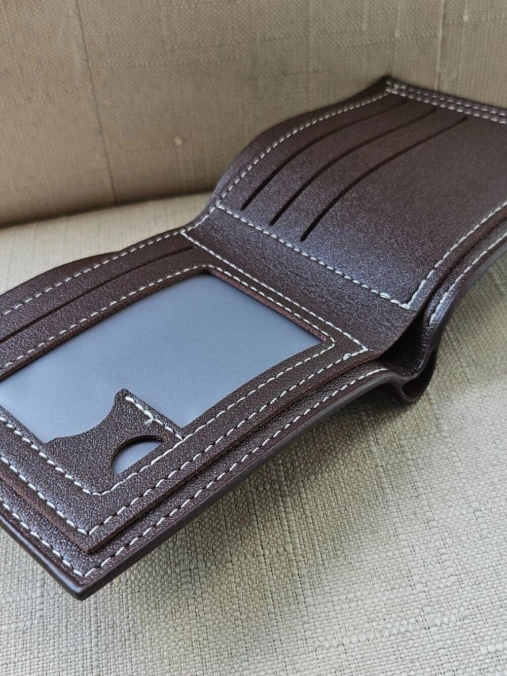 Men Wallet Brown Rubber Faux Leather Bifold Card Holder Waterproof Billfold - Picture 7 of 11